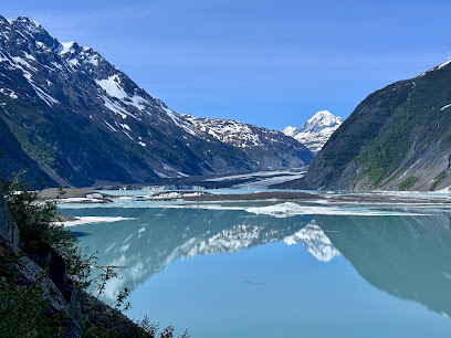 Valdez Glacier Lake